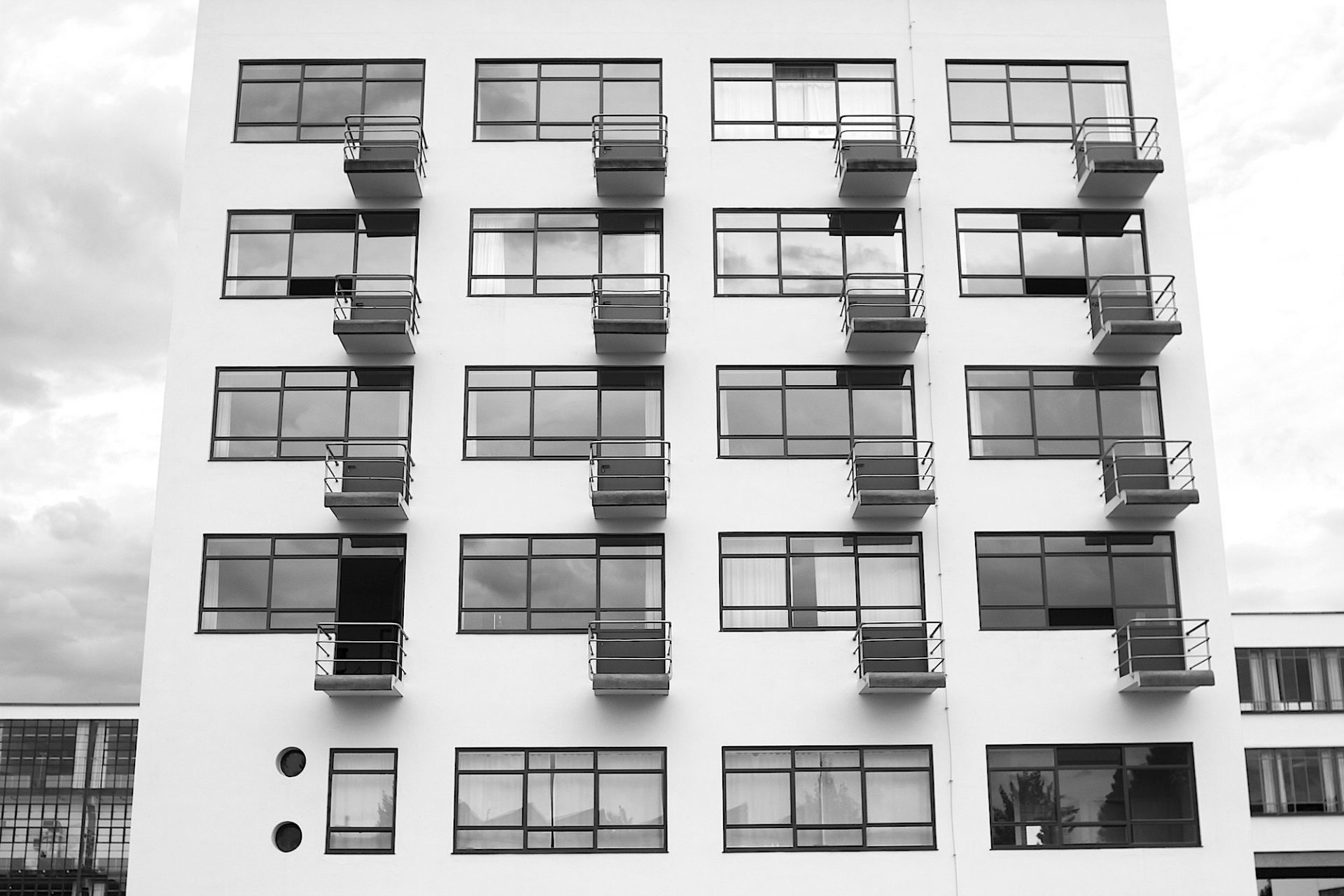 Übernachten in Architekturikonen: Bauhaus Dessau Übernachten in Architekturikonen: Bauhaus Dessau
