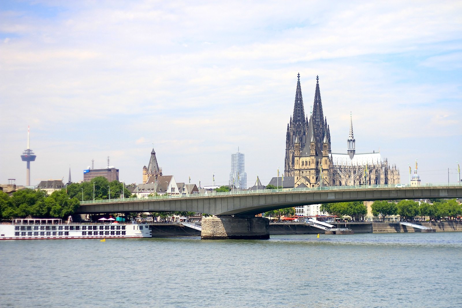 Altstadt of Cologne. Deutzer Brücke with the Cathedral (Dom), Cologne Tower (KölnTurm), town hall, WDR, TV tower Colonius.