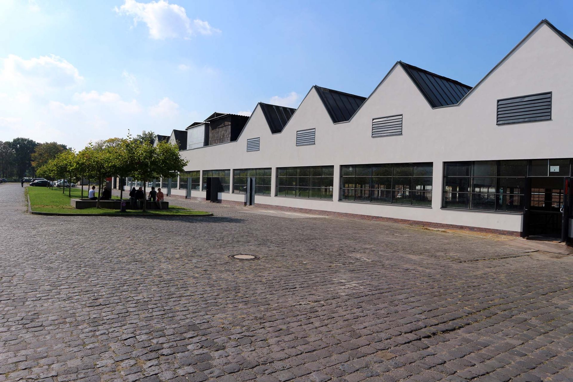 Mies van der Rohe Business Park. It comprises nine buildings, of which three are in Krefeld 