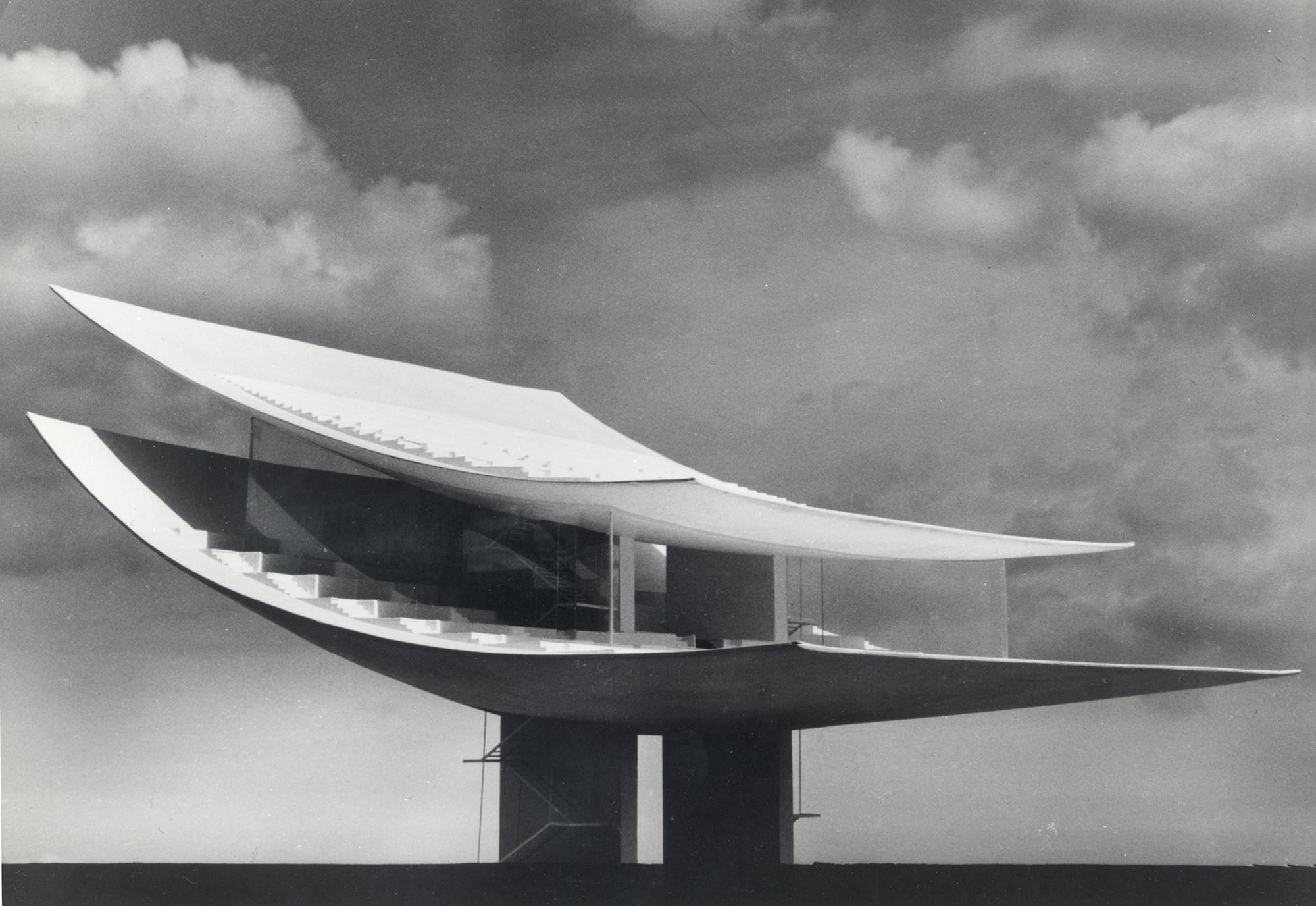 Arne-Jacobsen-Foyer – Der Kristallsaal (Arne Jacobsen, Otto Weitling) [Hannover]