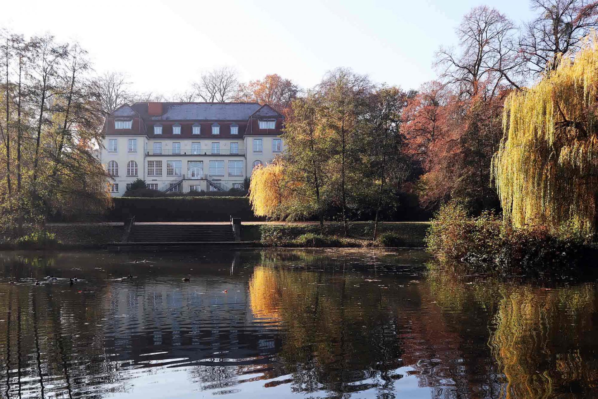 THE LINK to #RuhrBühnen THE LINK to #RuhrBühnen