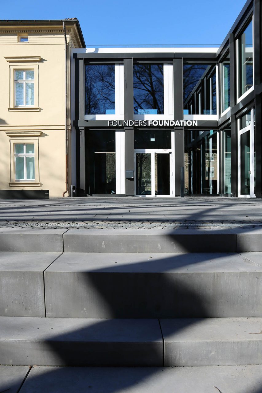 Kunstforum Hermann Stenner. Kunst, Bildung und Entrepreneurs: Die neue Zukunft für die ostwestfälische Provinz?