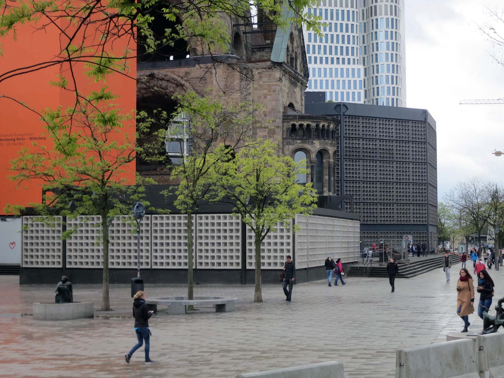 Kaiser-Wilhelm-Gedächtnis-Kirche. Entwurf: Egon Eiermann, Berlin. Fertigstellung: 1963. Instandsetzung durch adb, Ewerien und Obermann, Berlin. Fertigstellung: 2017.