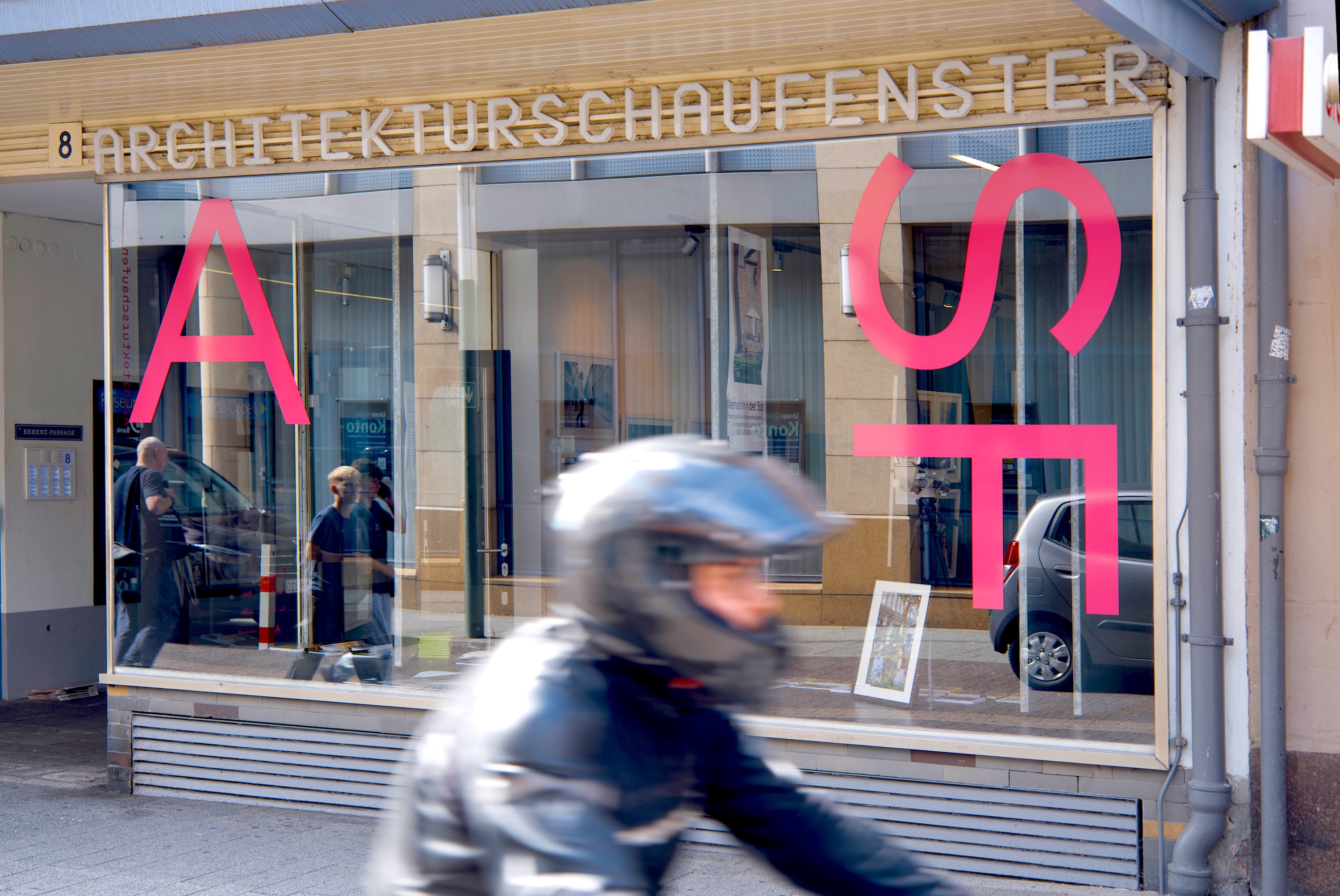 Architekturschaufenster e.V. – Programm statt Podest [Karlsruhe]