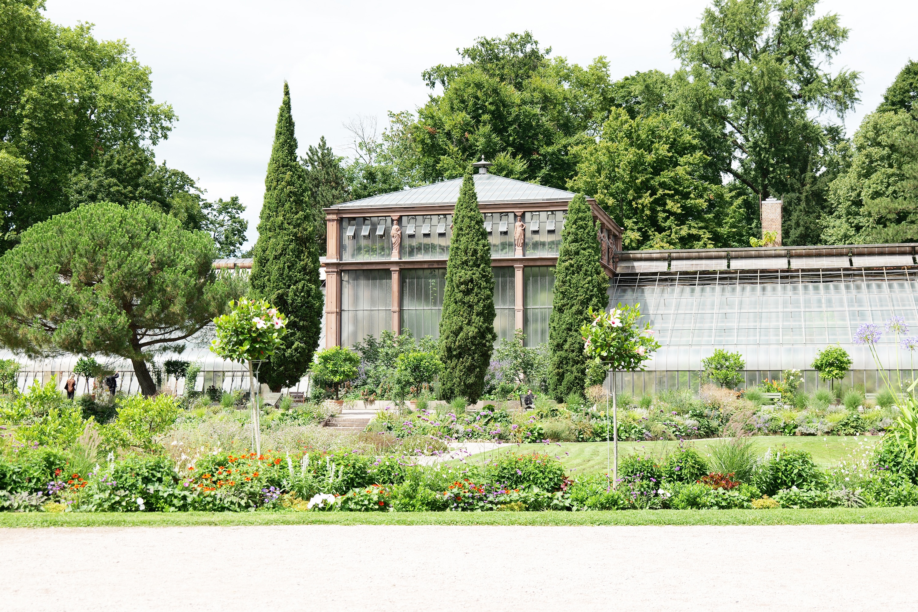 Orangerie Karlsruhe und Bauten im Botanischen Garten