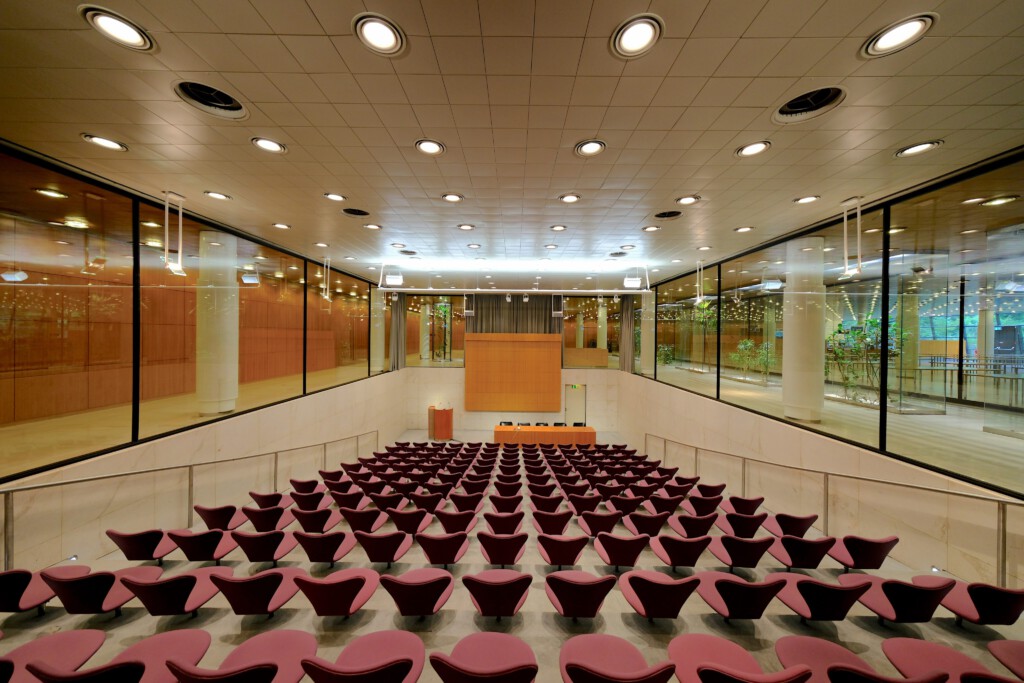 HEW-Zentrale / Arne-Jacobsen-Haus